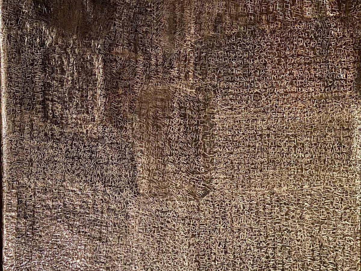 ‘(De) Construct’ Exhibition Supports Ukraine